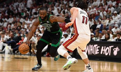 cavs vs celtics live|Celtics vs. Cavaliers Game 2: Live score, news, updates, .